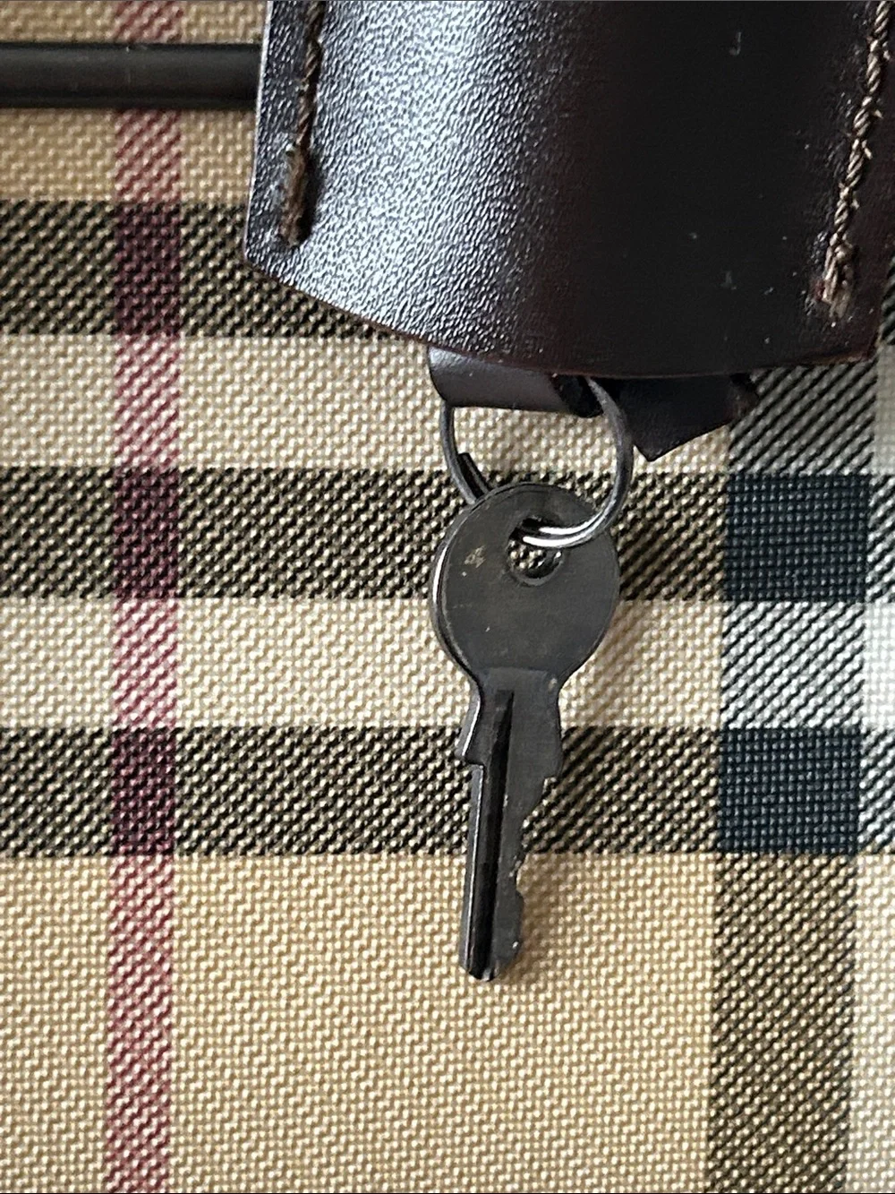 Burberry classic checked